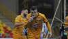 Genaro, do Magnus, celebra gol diante do Praia Clube