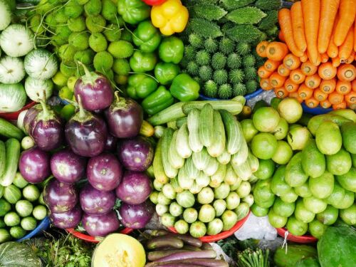 Preços agropecuários recuam em novembro puxados por queda no setor de hortifrutis