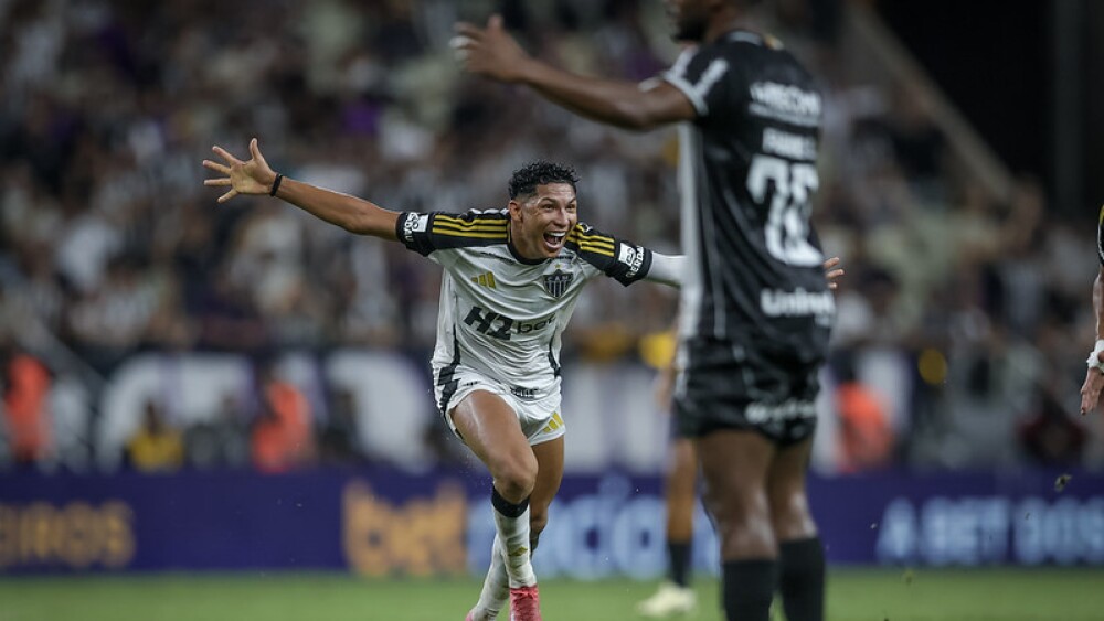 Contratado no início do ano, Rony marcou o décimo gol pelo Atlético