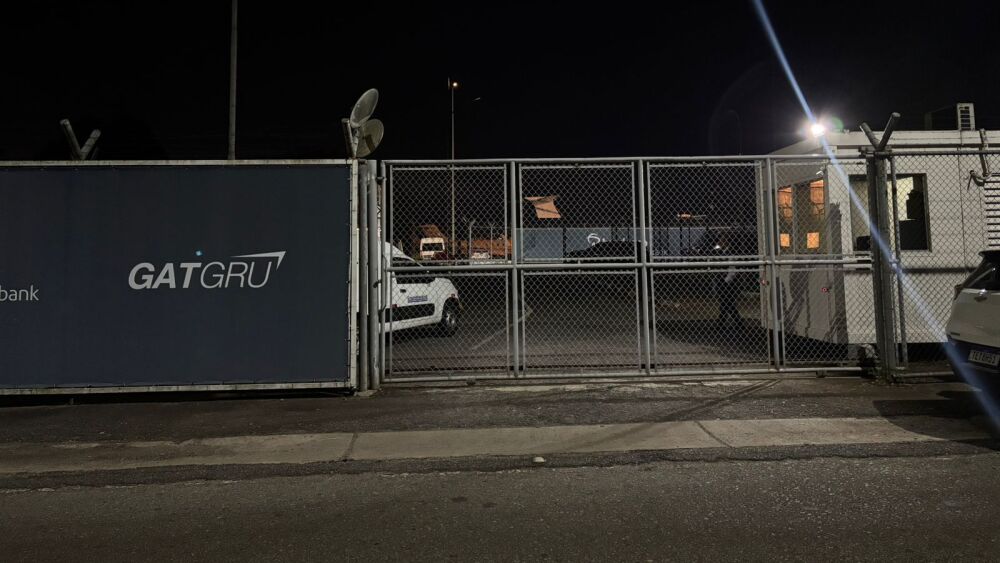 Andreas Pereira arrives in São Paulo
