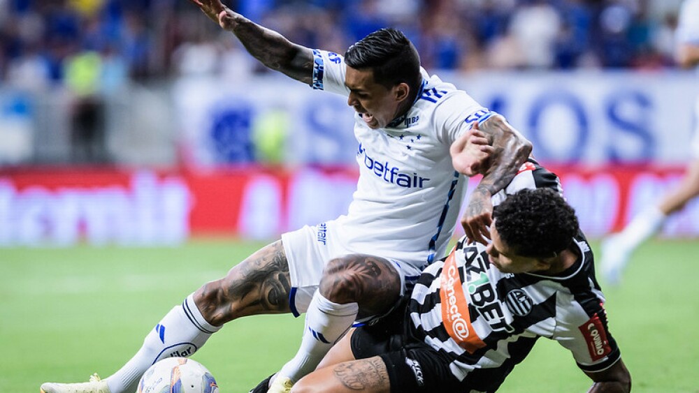 Cruzeiro perde para o Athletic em segunda partida oficial da temporada