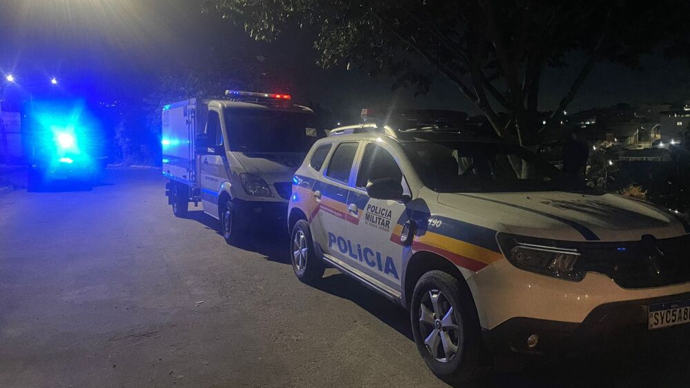 menino morto a tiros.jpg