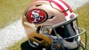 Capacete do San Francisco 49ers em imagem da temporada 2025/2026 da NFL