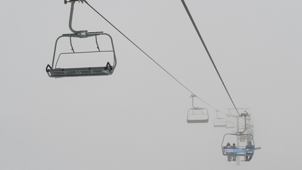 Seis pessoas ficam feridas em acidente com teleférico na Itália