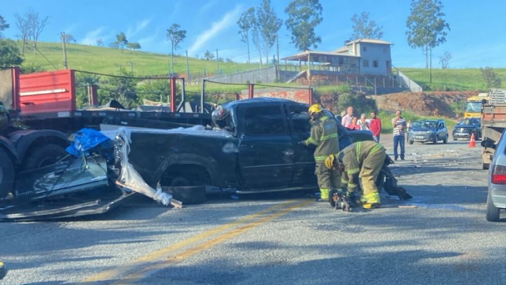 caminhonete trânsito.jpg