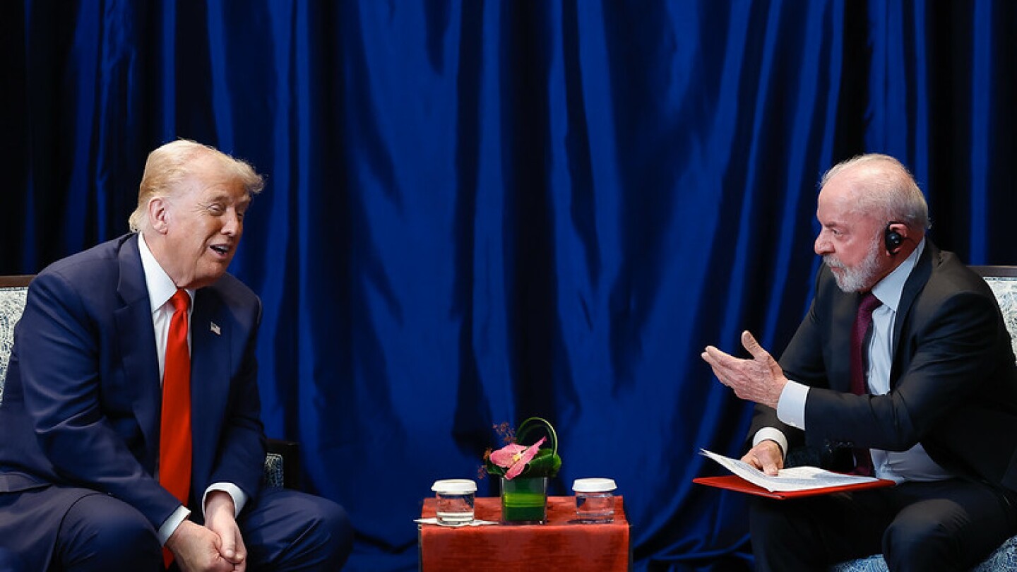 Encontro entre o presidente Luiz Inácio Lula da Silva e o presidente Donald Trump