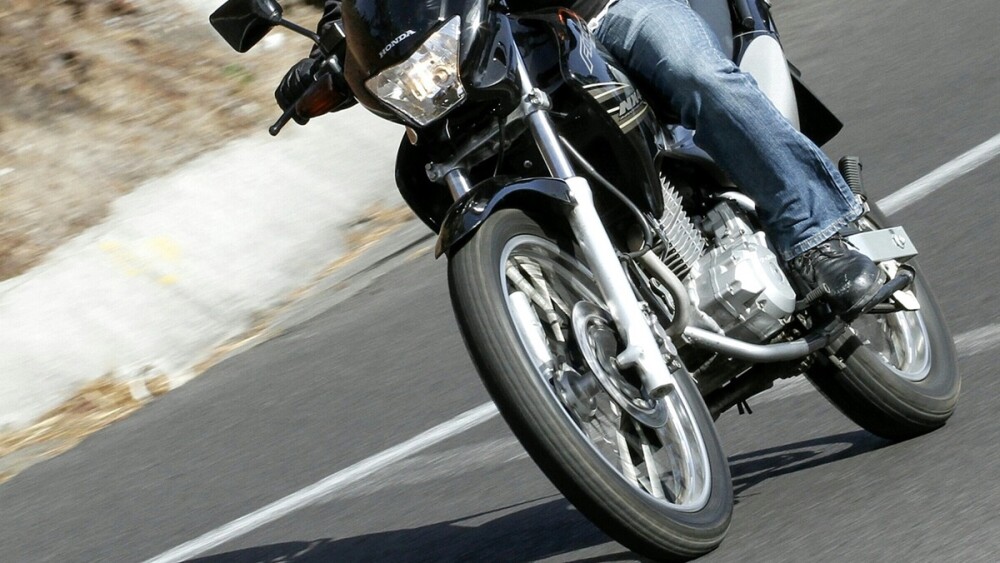 Foto mostra motocicleta
