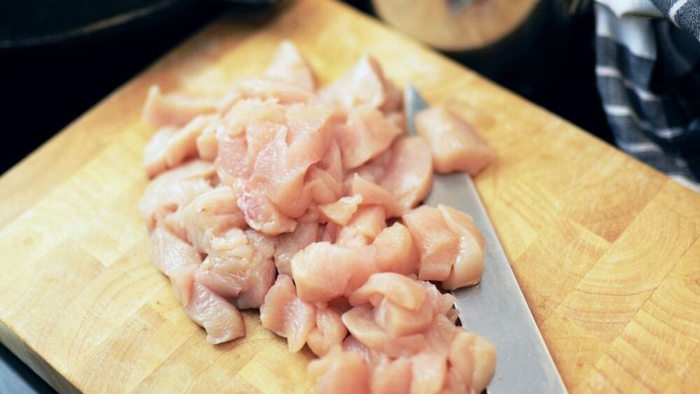 Pedaços de carne de frango