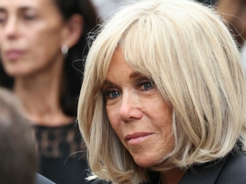 10 pessoas são julgadas na França por assédio online contra Brigitte Macron
