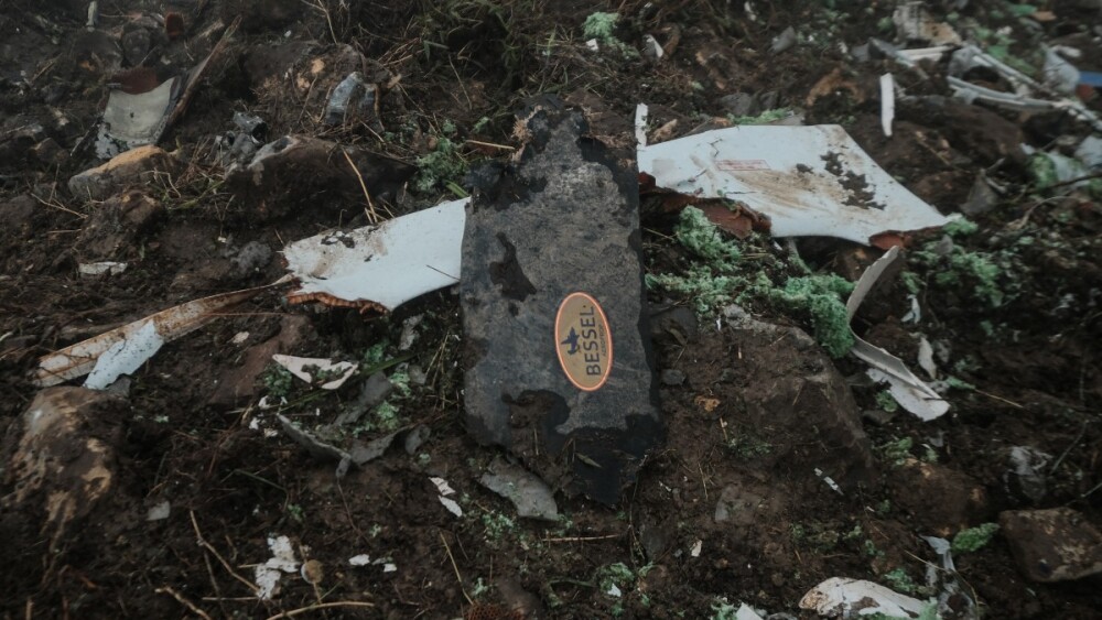 Autoridades recuperam todos os corpos de vítimas de queda de avião na Indonésia