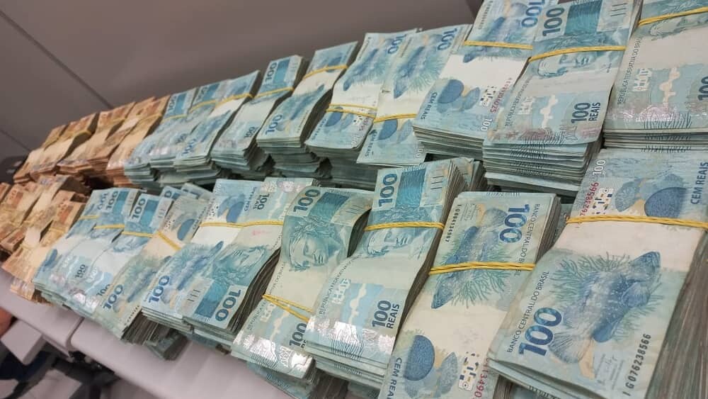 Lotofácil: apostador de BH acerta 15 números e ganha R$ 2 milhões - Nacional - Estado de Minas