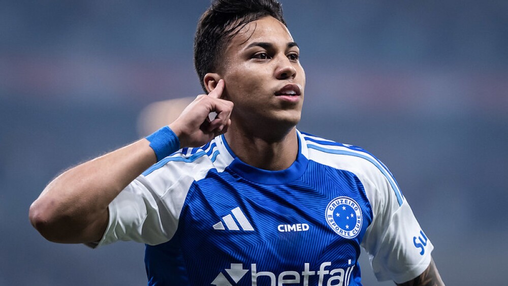 Fotos do jogo entre Cruzeiro e Palmeiras, no Mineirão, em Belo Horizonte, pela 11ª rodada do Brasileirão