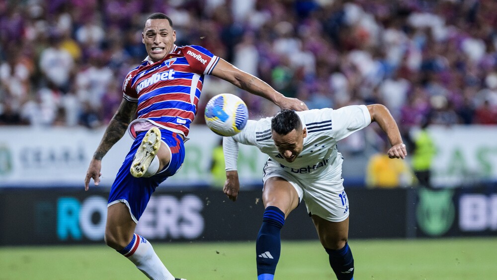 Fortaleza e Cruzeiro duelaram nesta quarta-feira (17) pelo Campeonato Brasileiro