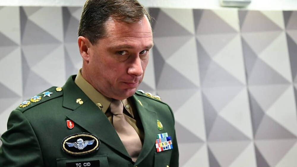 Mauro Cid deve se apresentar à Justiça uma vez por semana