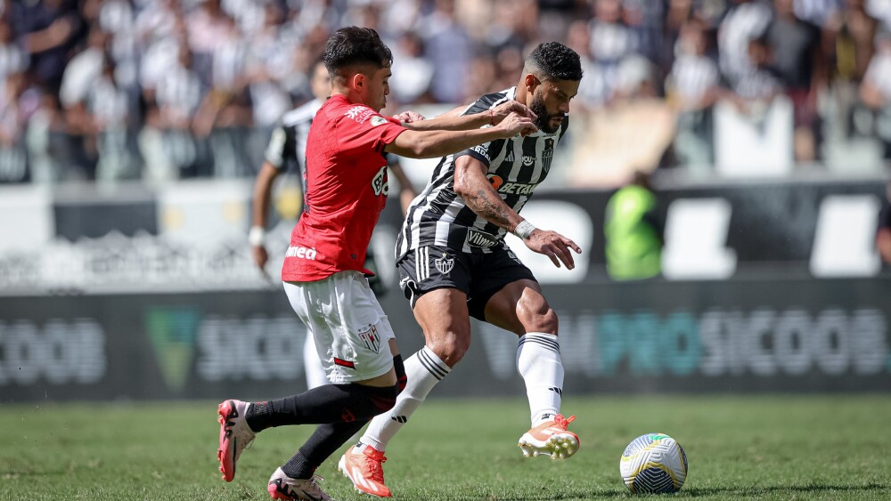 HULK DURANTE ATLÉTICO X ATLÉTICO-GO.jpg