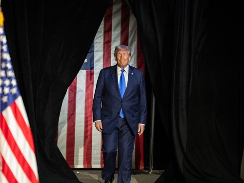 Faixa de Gaza: antes da visita de vice a Israel, Trump ameaça ‘erradicar’ Hamas