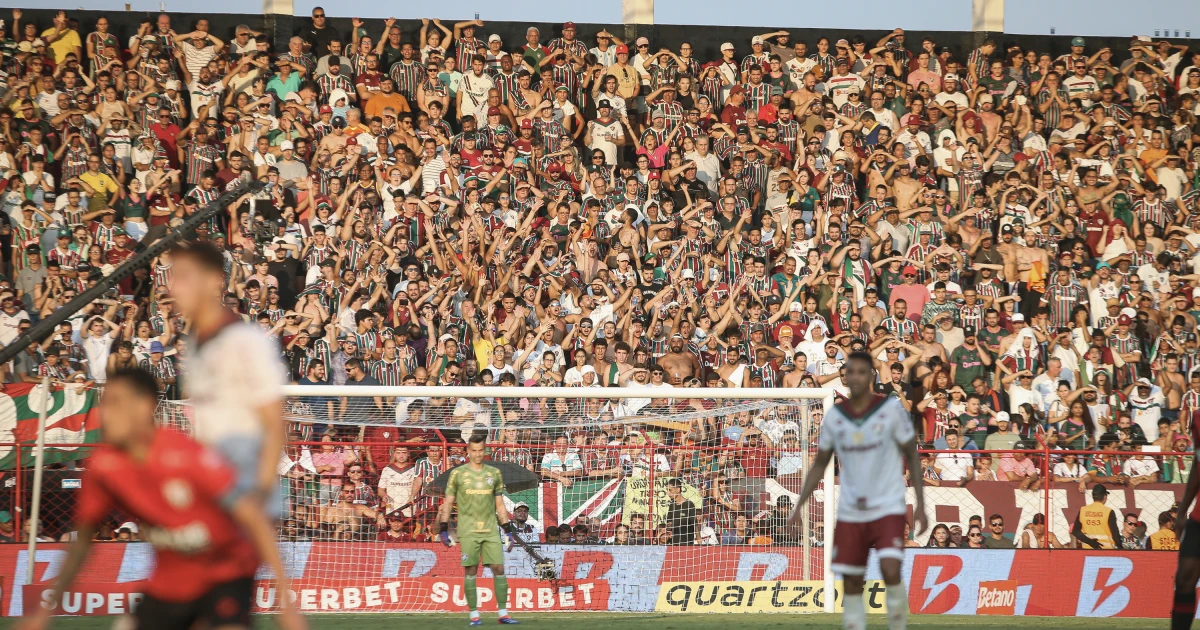 Fluminense x Athletico-PR deve acontecer em semana das datas da Conmebol