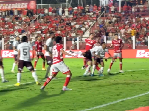 Vila Nova e Ferroviária se enfrentaram neste domingo (26), no estádio OBA