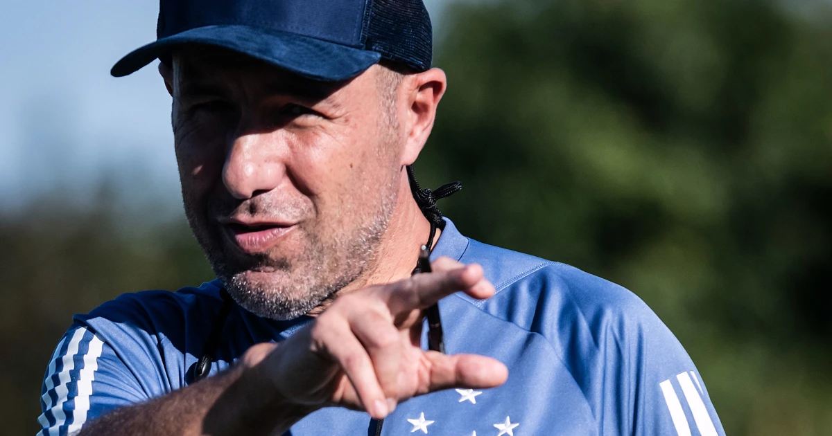 O Cruzeiro ainda vai contratar este ano? Leonardo Jardim responde