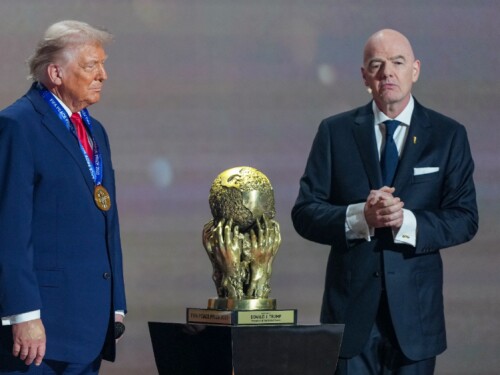 Donald Trump, presidente dos Estados Unidos, recebe o Prêmio da Paz da Fifa