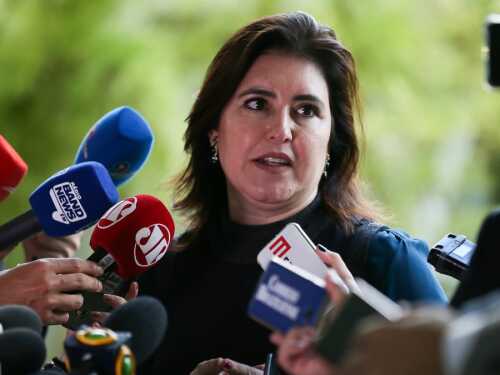 Simone Tebet deixará ministério até 30 de março para concorrer ao Senado