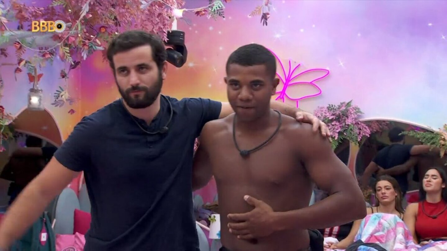 In São João da Thai, Mateus, from BBB 24, speaks candidly about Davy's actions in Republika Srpska In São João da Thai, Mateus, from BBB 24, speaks candidly about Davy's actions in Republika Srpska