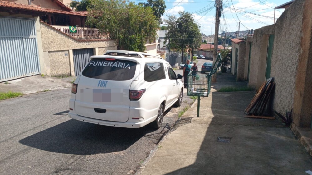funerária_carro.jpeg