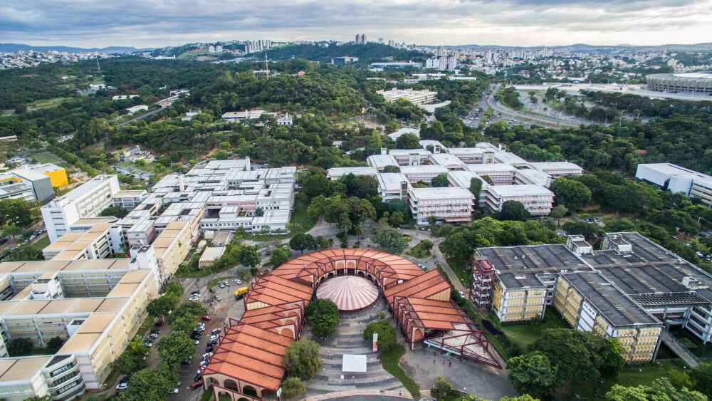 Vista aérea da parte central da UFMG