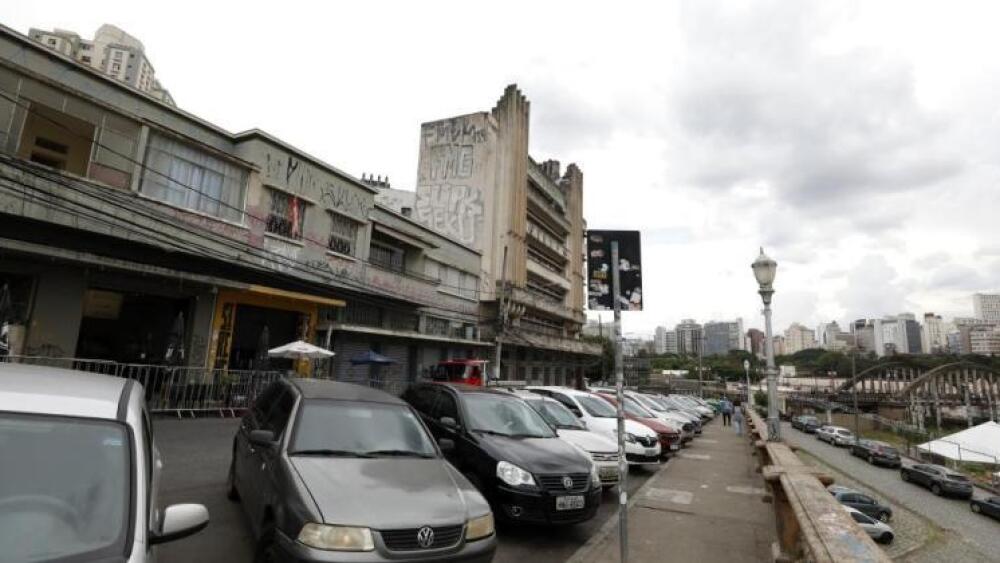 Rua Sapucaí, no bairro Floresta, região Leste de Belo Horizonte
