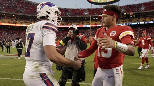 Allen e Mahomes são as estrelas de Bills e Chiefs