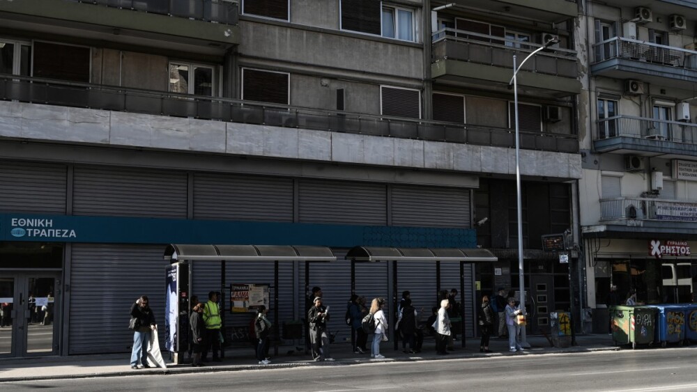 Polêmica: Grécia aprova reforma que permite jornada de trabalho de 13 horas