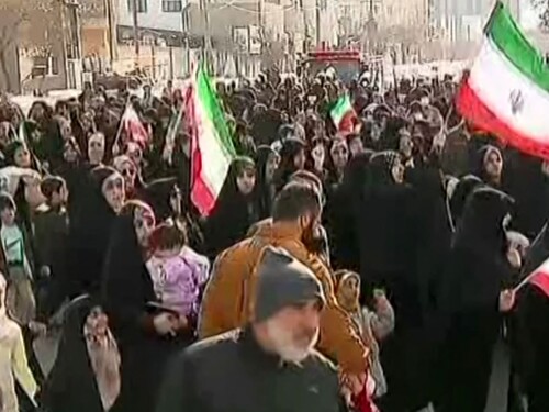 Irã suspendeu 800 execuções de manifestantes após ameaças de Trump, afirmam EUA