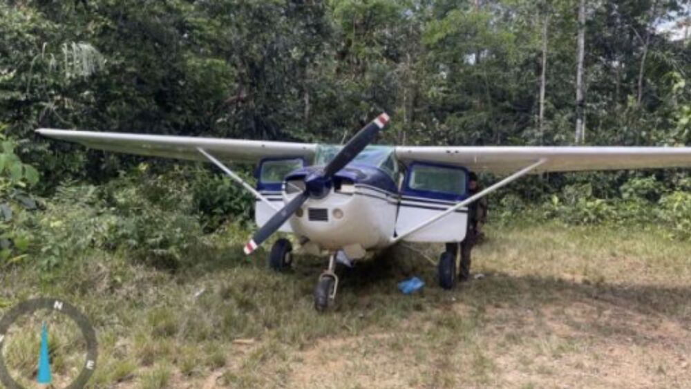 Aeronave suspeita da Venezuela é interceptada após invadir espaço aéreo brasileiro