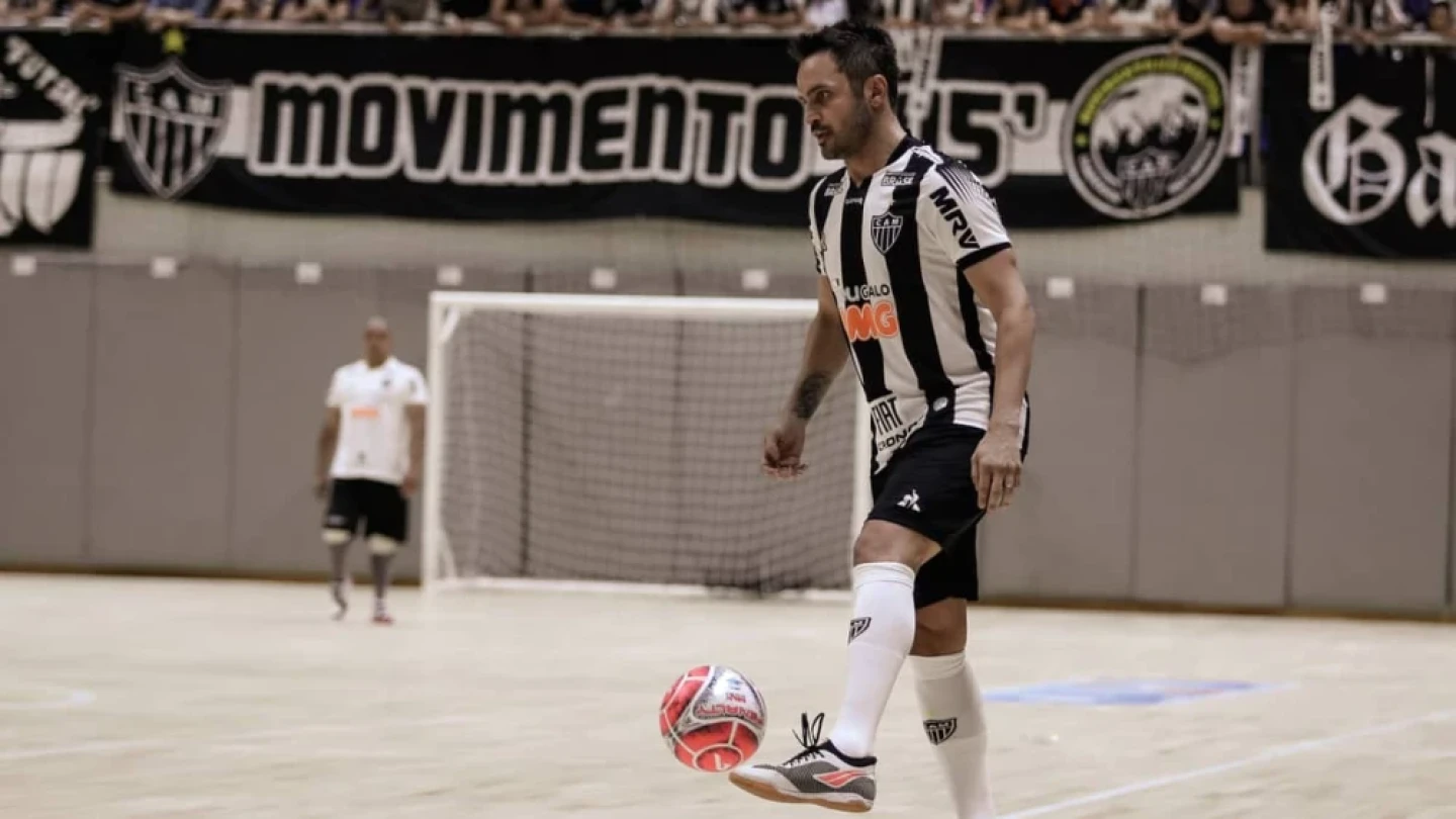 Idolo del Futsal, Falcao reagisce al post e avanza una richiesta all’Atletico Idolo del Futsal, Falcao reagisce al post e avanza una richiesta all’Atletico