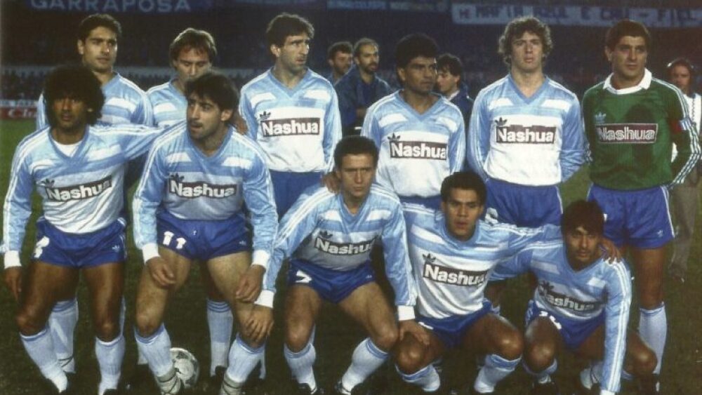 Olarán, Colombatti, Costas, Ludueña, Fabbri e Fillol; Vázquez, Fernández, Acuña, Paz e Catalán