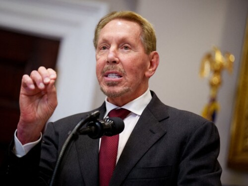 Bilionário dá garantia de US$ 40 bilhões à Paramount para compra da Warner