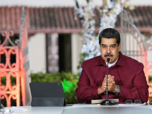 Em tribunal, Maduro se declara inocente de acusações dos EUA