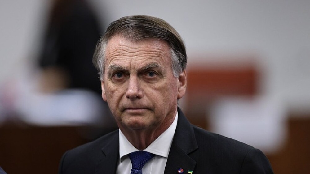 Jair Bolsonaro: imprensa internacional repercute prisão do ex-presidente - Rádio Itatiaia