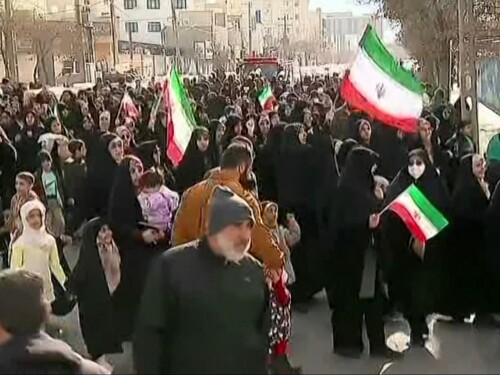 Irã: ONG diz que ao menos 45 pessoas morreram durante protestos