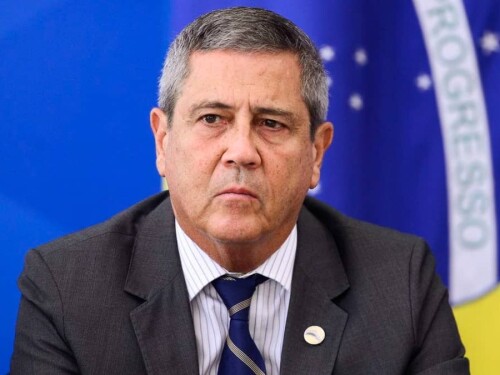 Defesa de Braga Netto aponta falhas e pede anulação de condenação no STF