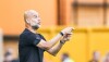 Pep Guardiola, técnico do Manchester City, durante partida neste sábado (16)