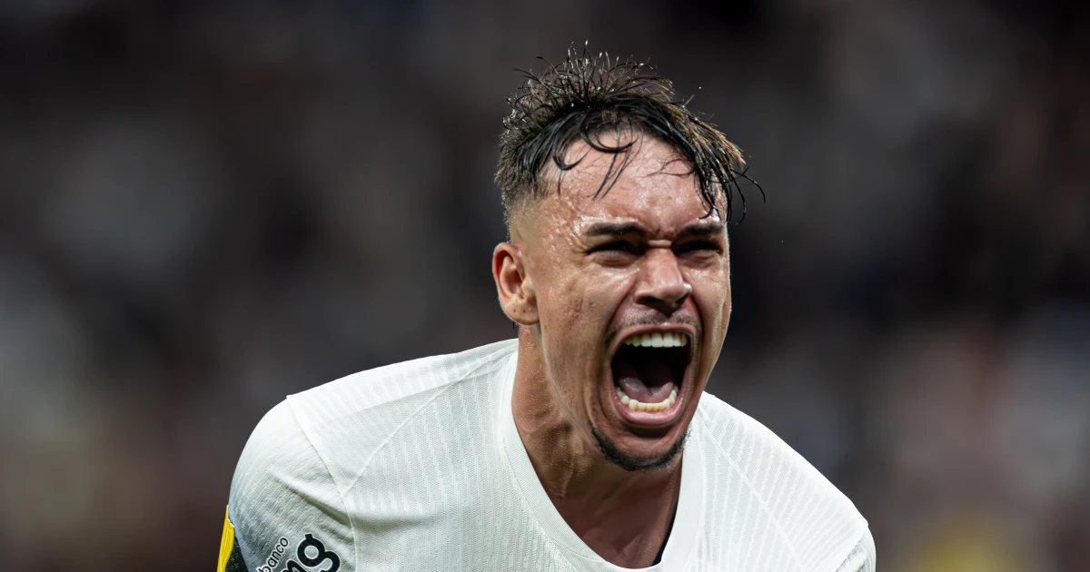Emiliano abre caminho para titularidade de João Pedro Tchoca no Corinthians