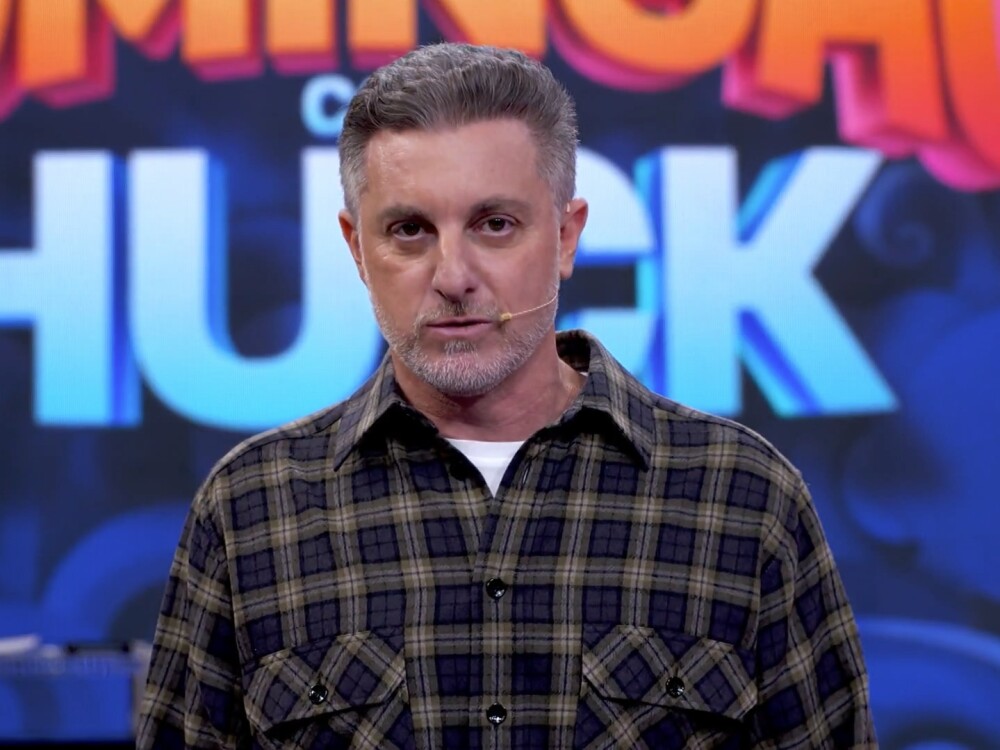Luciano Huck quebra protocolo na Globo e opina sobre megaoperação no Rio