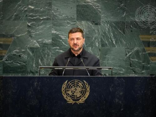 Zelensky rejeita plano de Trump para a Ucrânia e diz que não trairá a nação