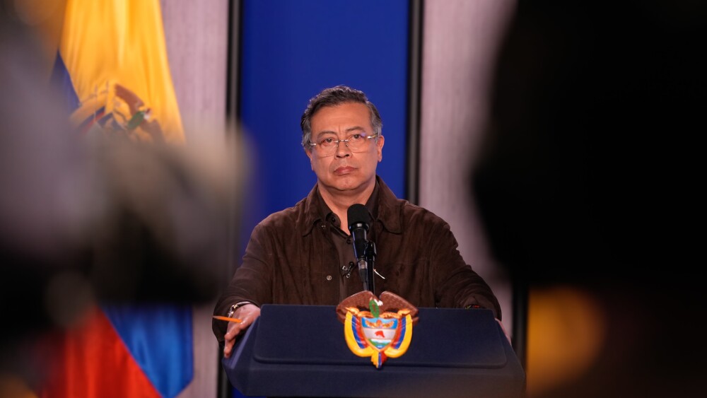 Presidente da Colômbia, Gustavo Petro escapa de assassinato em onda de violência