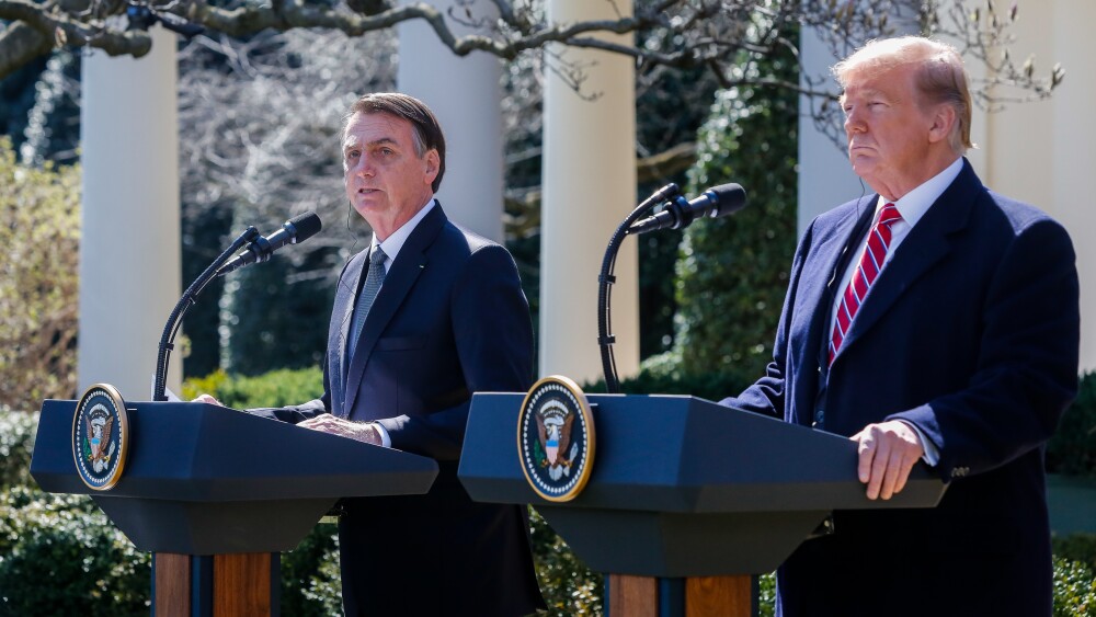 Trump e Bolsonaro durante coletiva de imprensa na Casa Branca