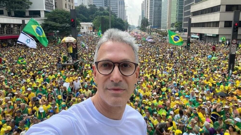 O governador Romeu Zema durante ato pró-Jair Bolsonaro na Avenida Paulista