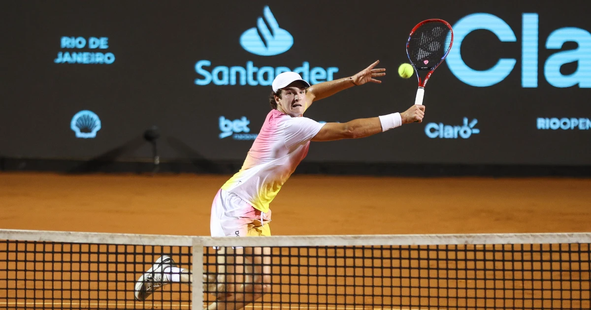 João Fonseca decepciona e é eliminado por francês em estreia no Rio Open
