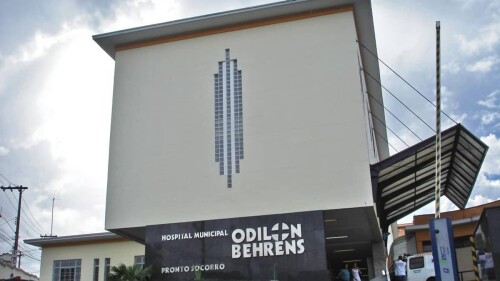 Adolescente baleada em BH quase foi atropelada antes de discussão de trânsito, diz família
