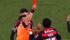 Gonzalo Plata recebeu o cartão vermelho no jogo entre Racing e Flamengo, nesta quarta-feira (29)